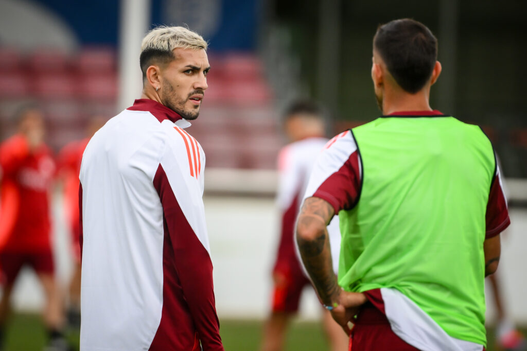 Paredes AS Roma Training Session