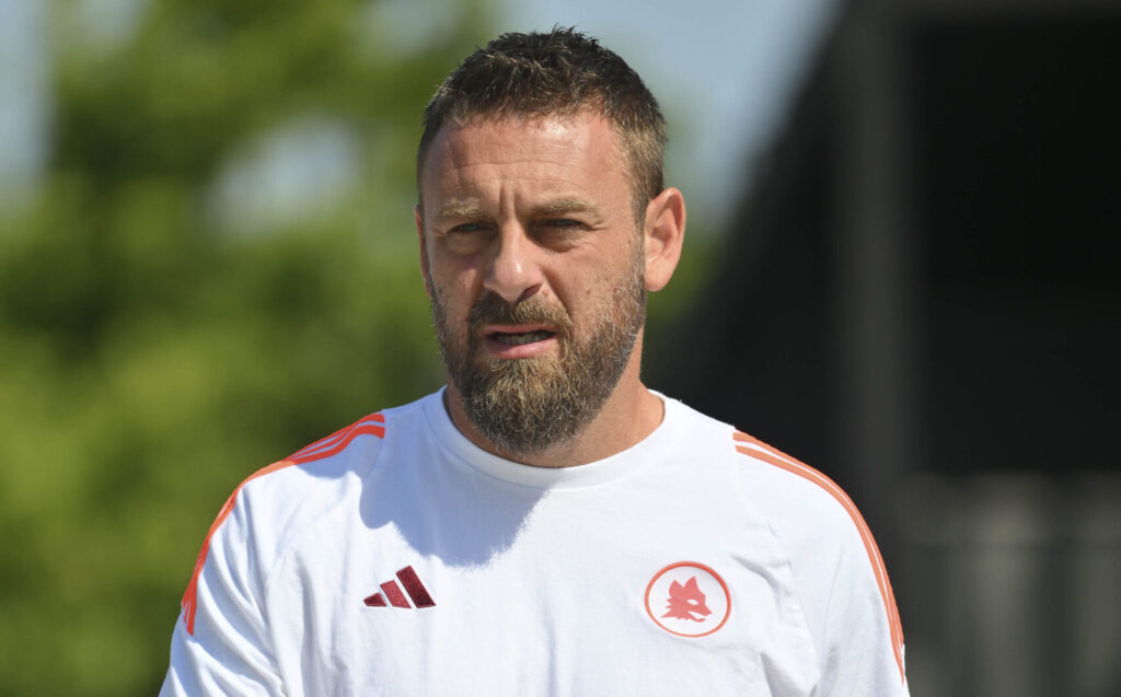 AS Roma Training Session de rossi