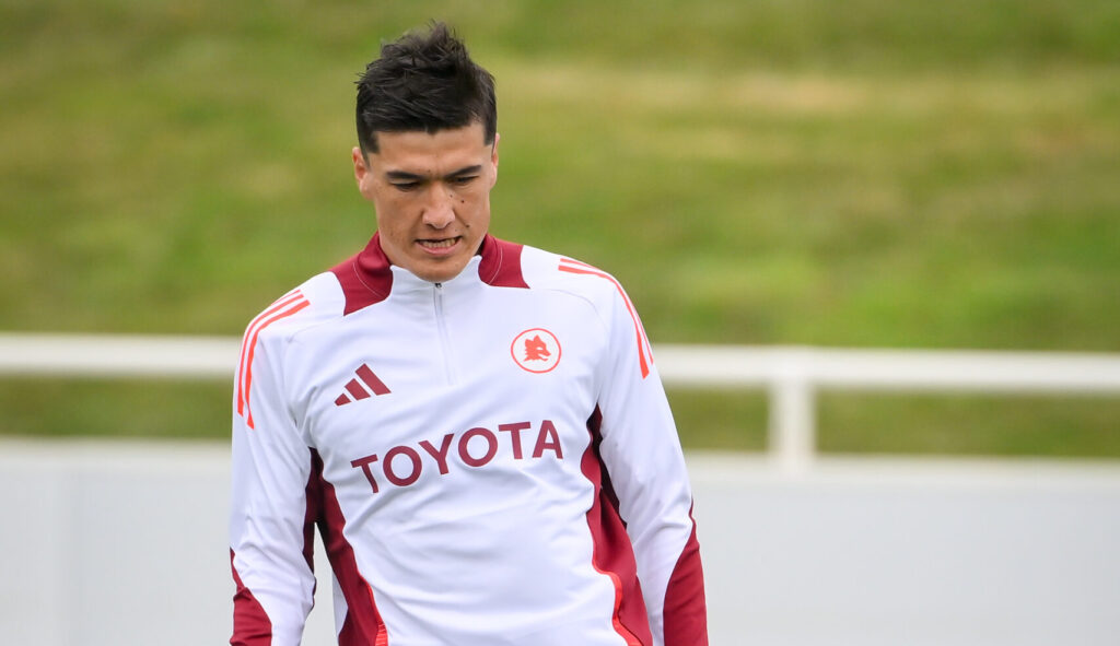 AS Roma Training Session shomurodov