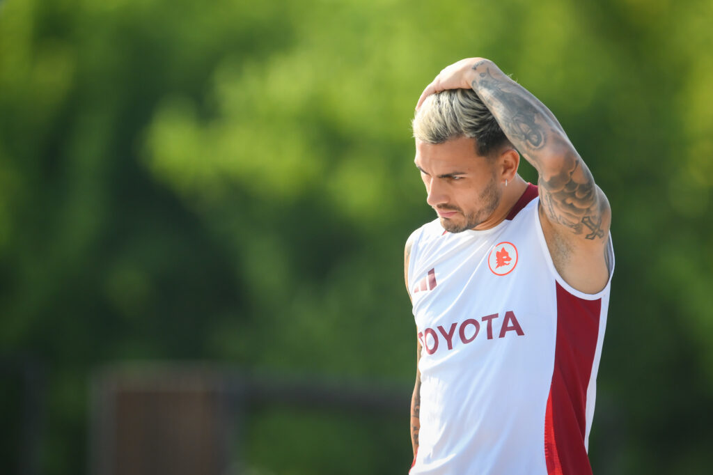 Paredes AS Roma Training Session