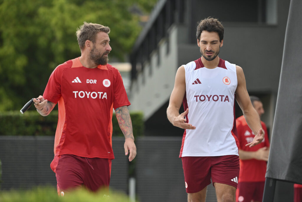 De Rossi Hummels AS Roma Training Session