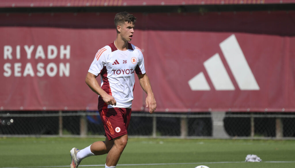 Samuel Dahl AS Roma Training Session