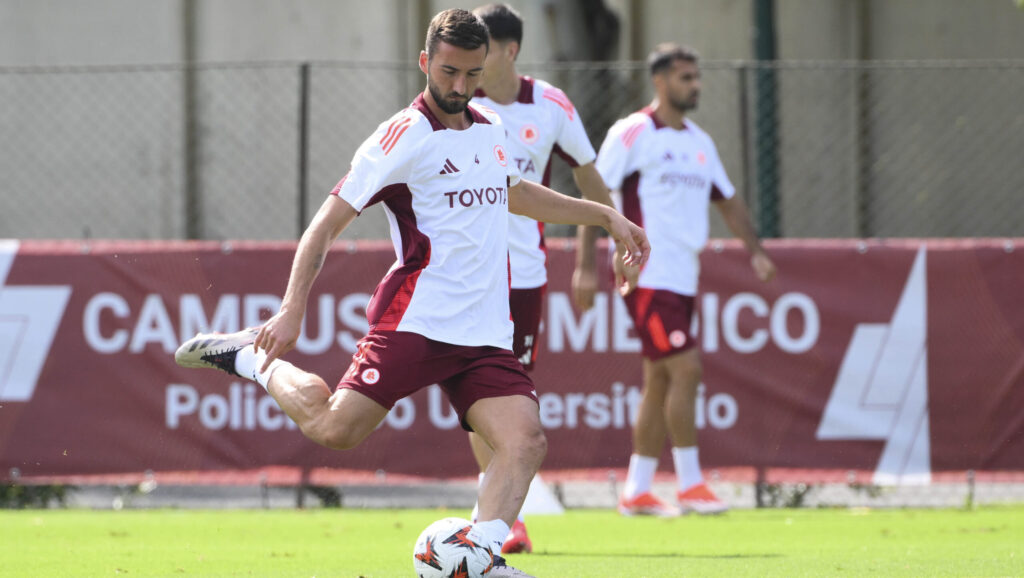 cristante AS Roma Training Session