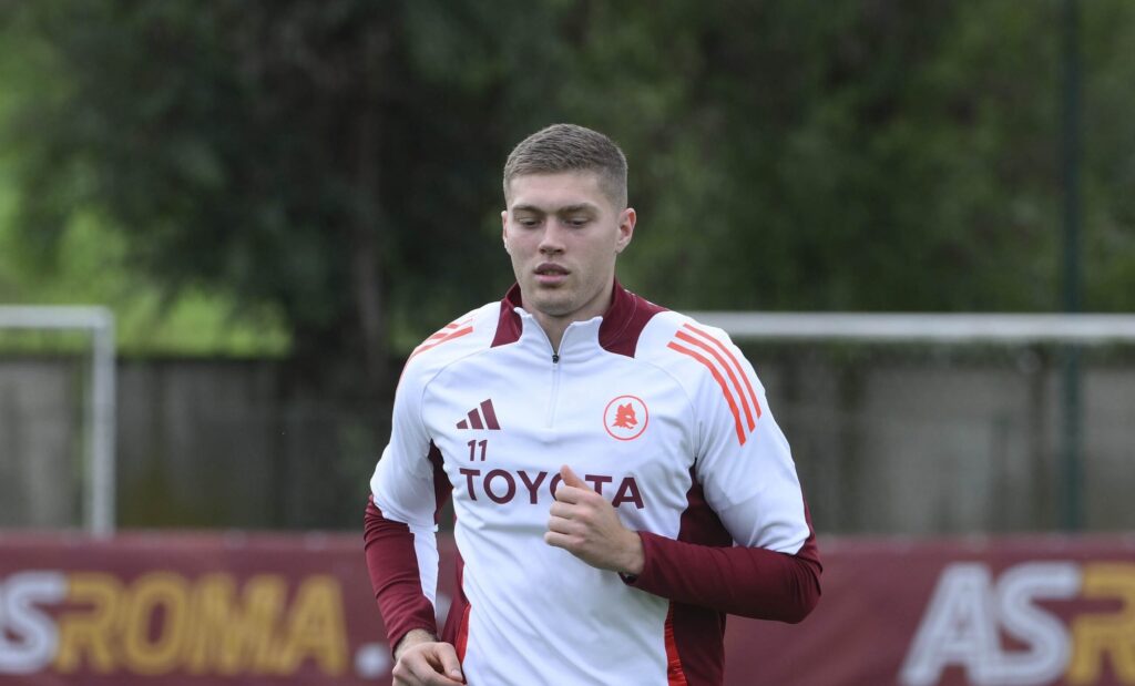 dovbyk AS Roma Training Session