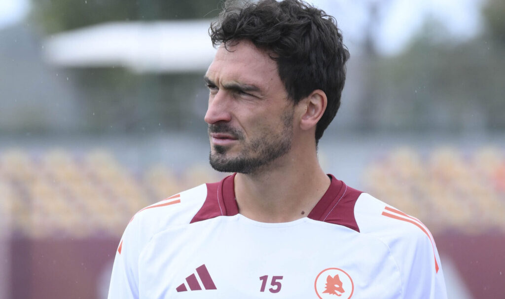 mats Hummels AS Roma Training Session