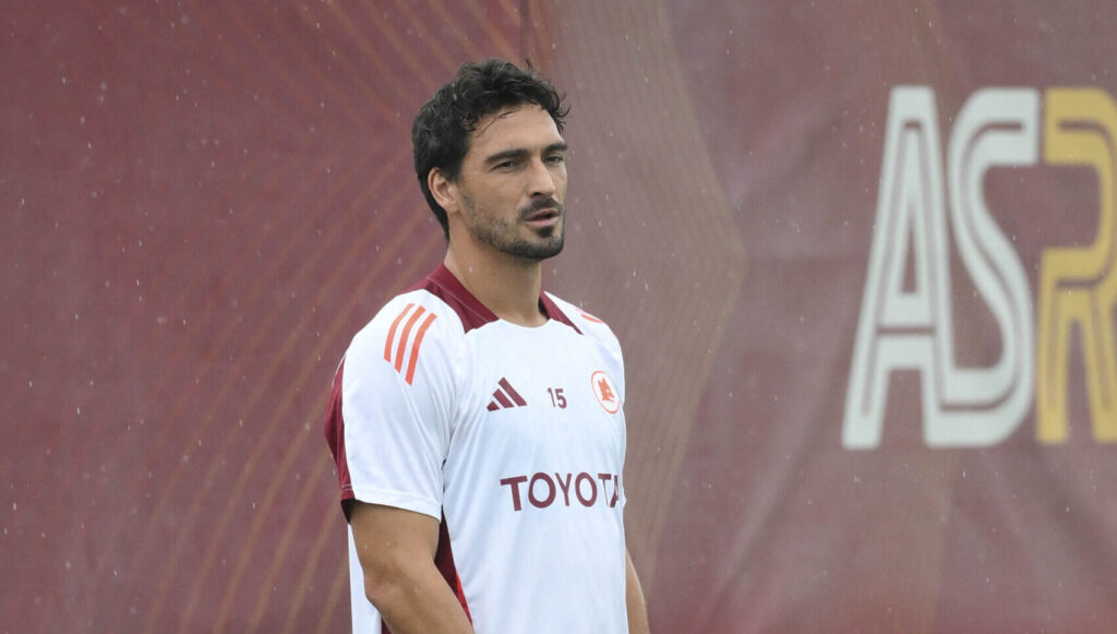 Hummels AS Roma Training Session