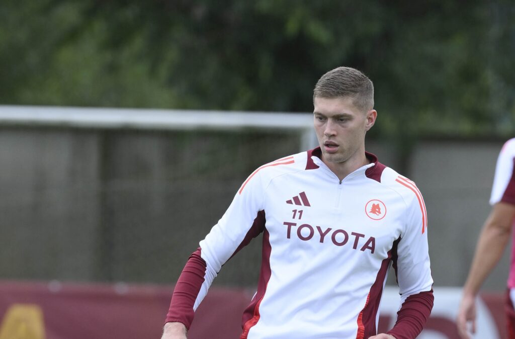 dovbyk AS Roma Training Session