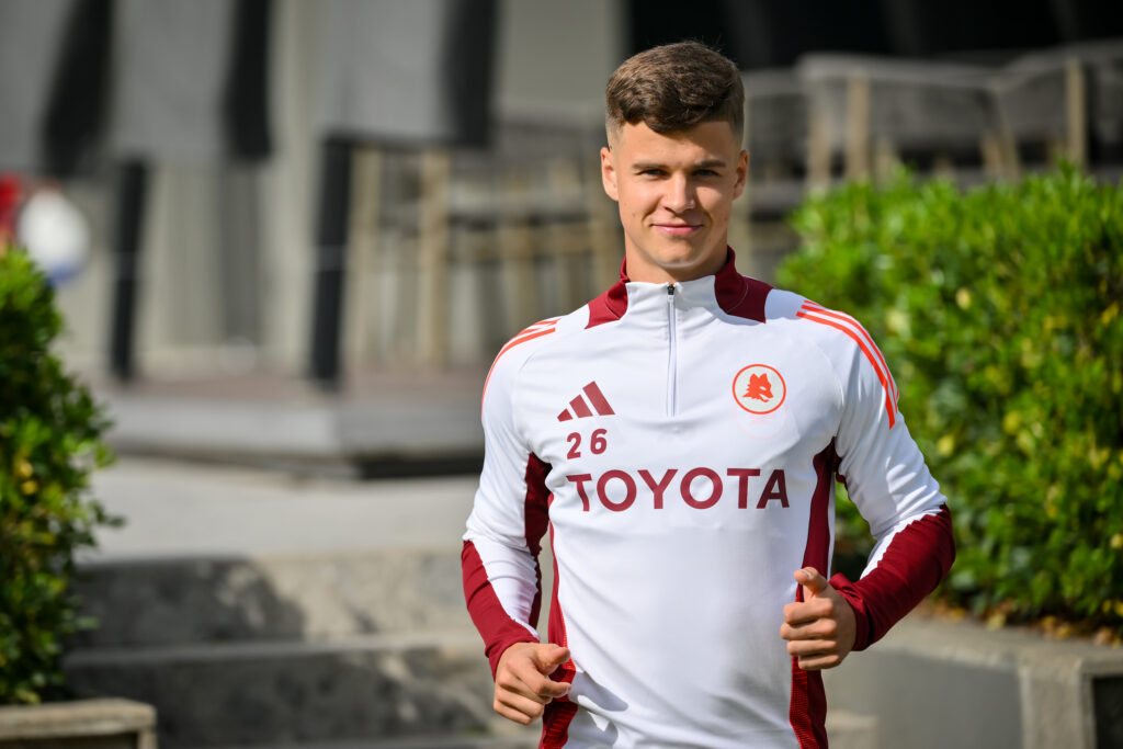 Dahl AS Roma Training Session &amp; Press Conference