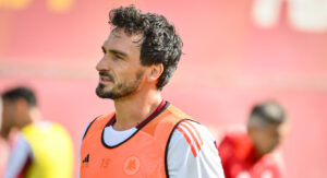 AS Roma Training Session hummels