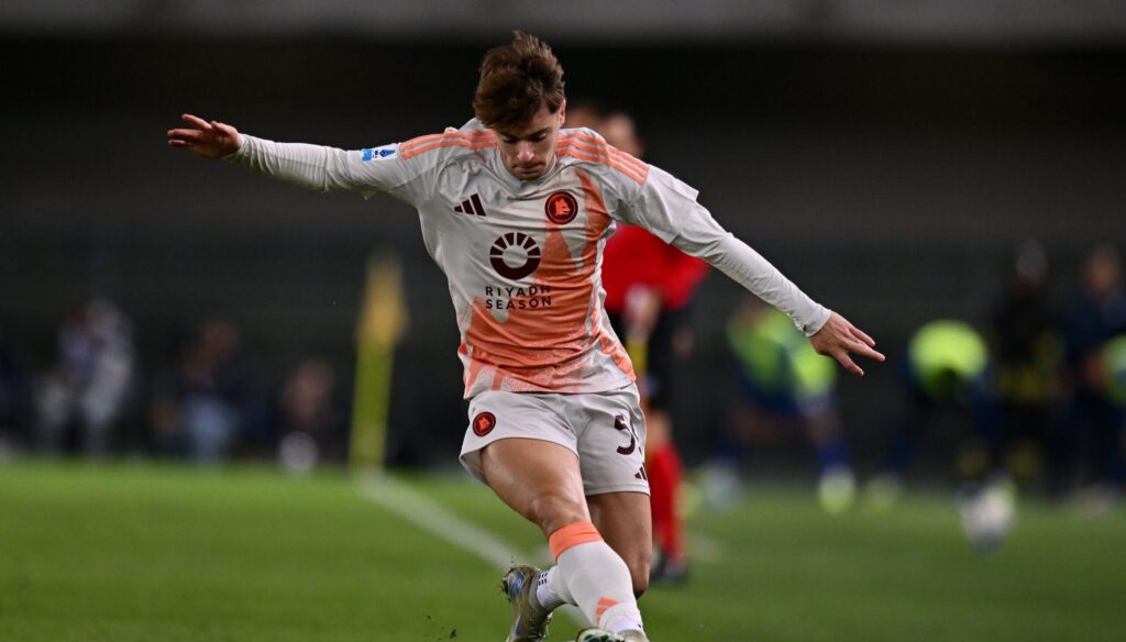 zalewski Verona v AS Roma - Serie A