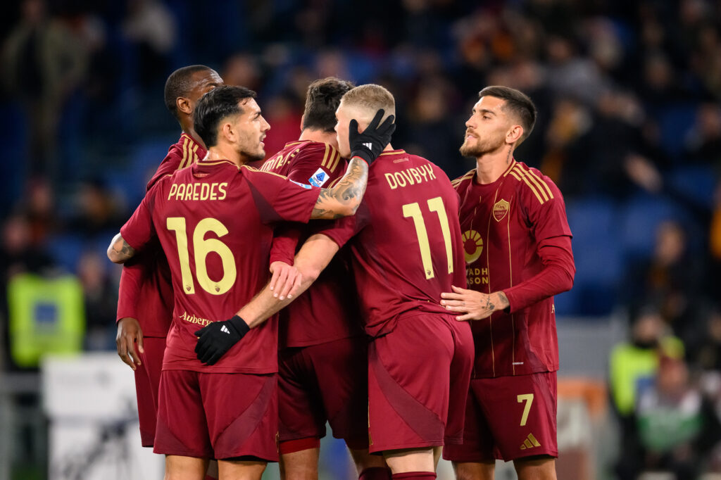 Esultanza Squadra Dovbyk AS Roma v Genoa - Serie A