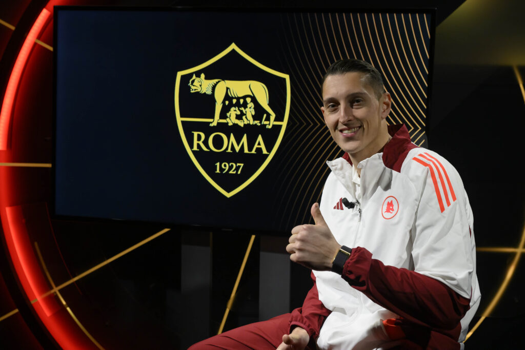 Gollini AS Roma Unveil New Signing Pierluigi Gollini