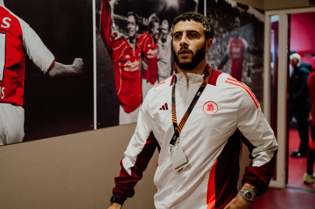 Hermoso AZ Alkmaar v AS Roma - UEFA Europa League 2024/25 League Phase MD7