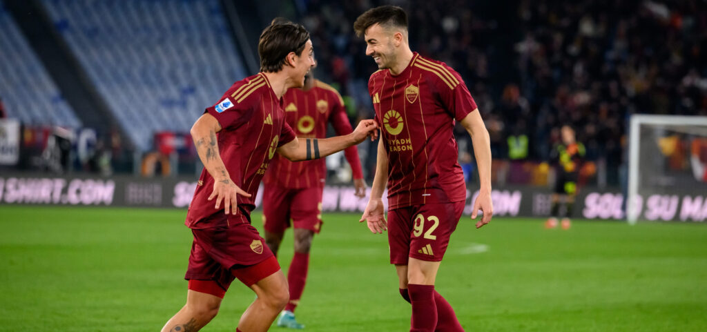 El Shaarawy Dybala AS Roma v Genoa - Serie A