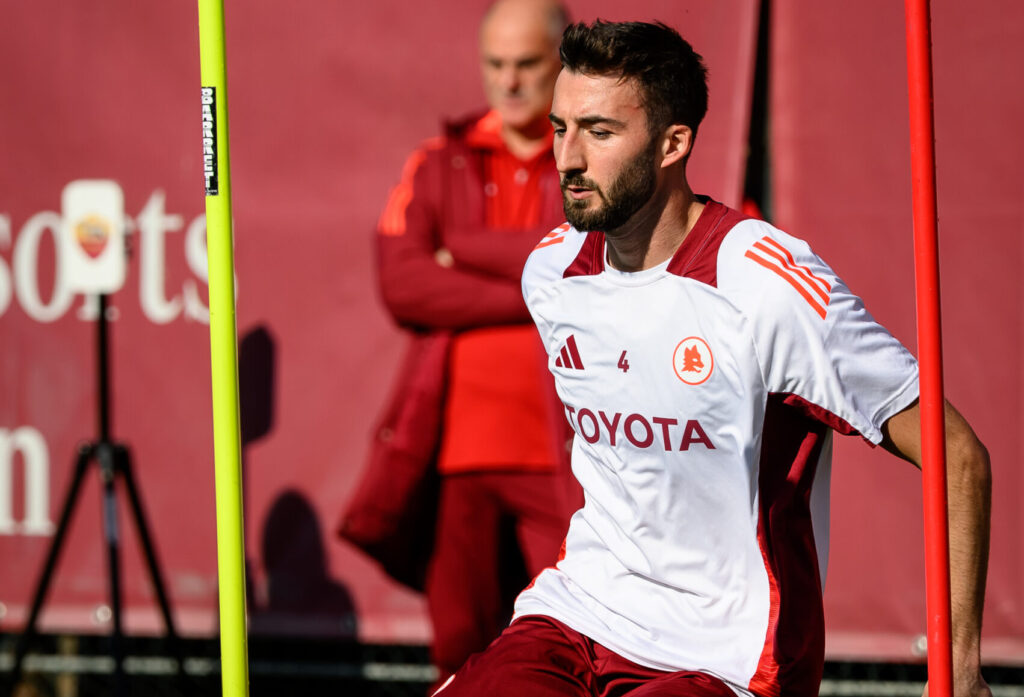 Cristante AS Roma Training Session