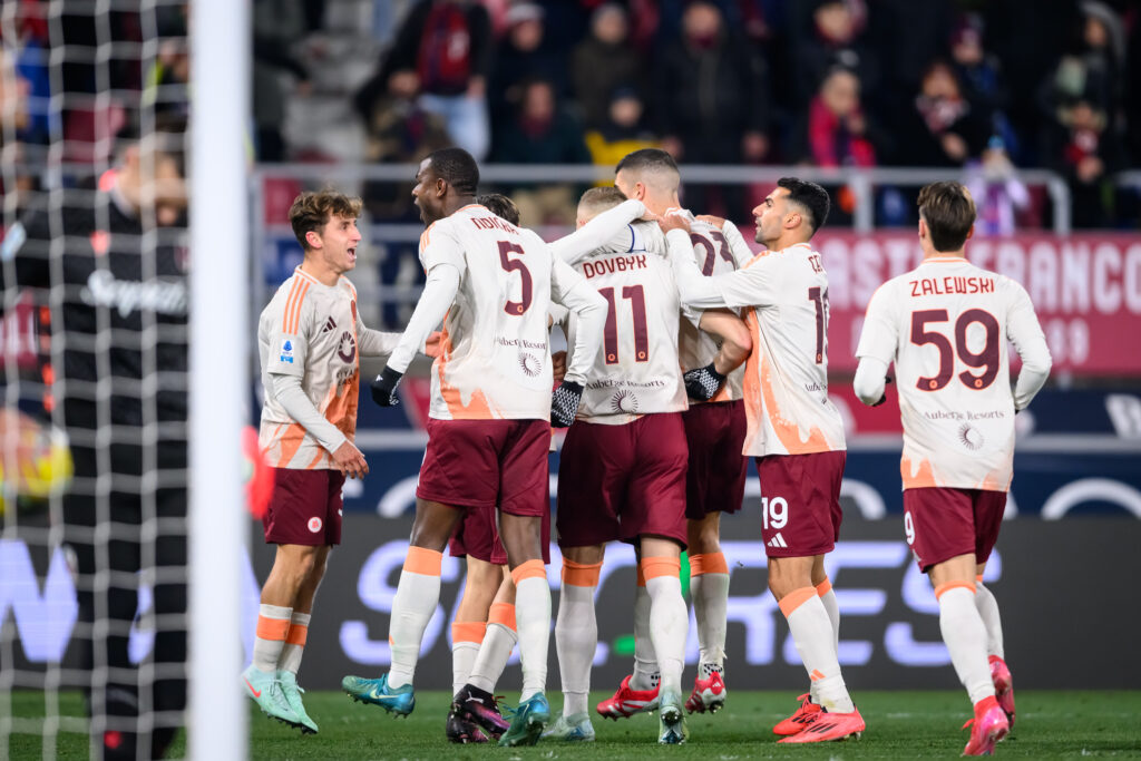 Esultanza Squadra Dovbyk Bologna v AS Roma - Serie A