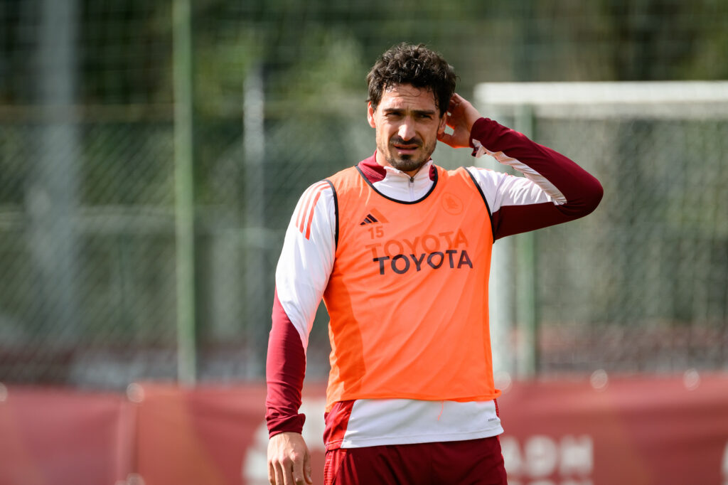 Hummels AS Roma Training Session