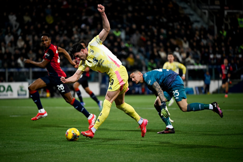 Vlahovic Cagliari v Juventus - Serie A