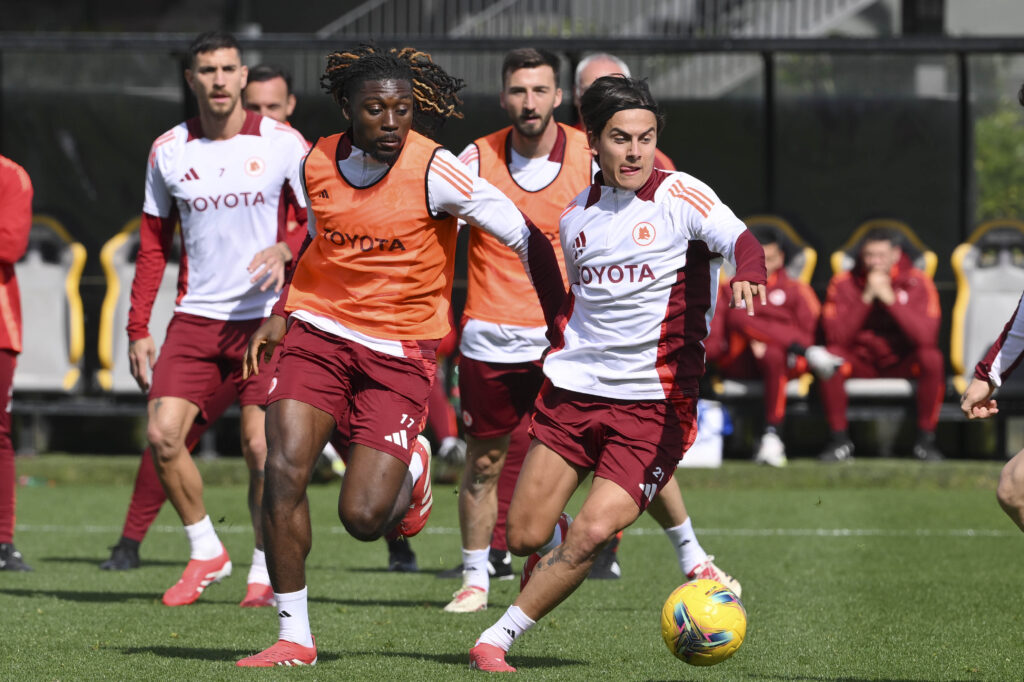 Dybala Koné AS Roma Training Session