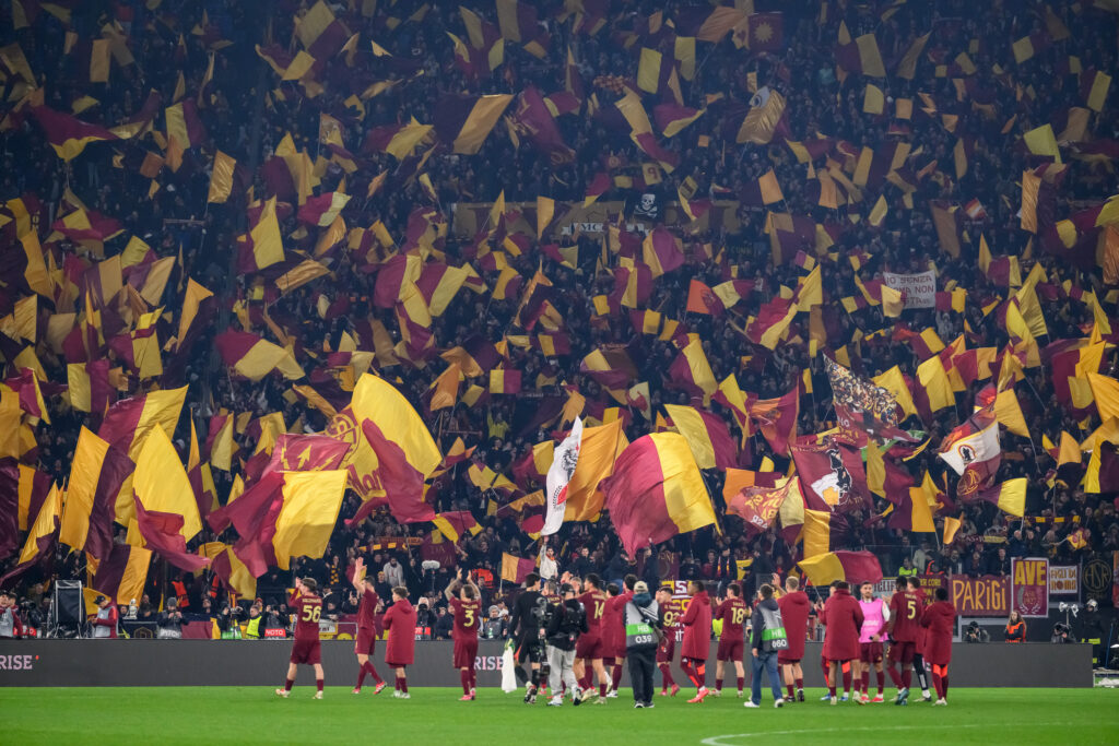 Squadra sotto curva sud Roma Athletic