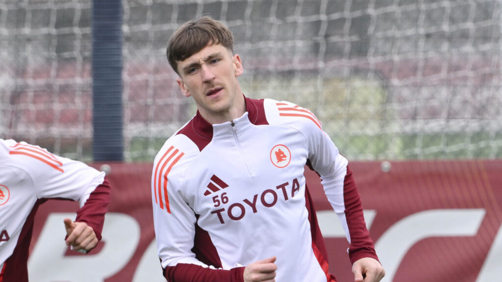 Saelemaekers AS Roma Training Session
