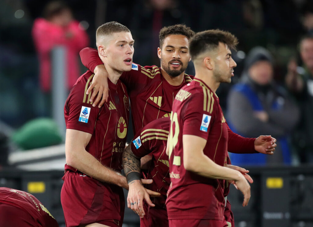Dovbyk Rensch Elshaarawy Roma Como
