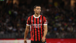 Simic AC Milan v AS Roma