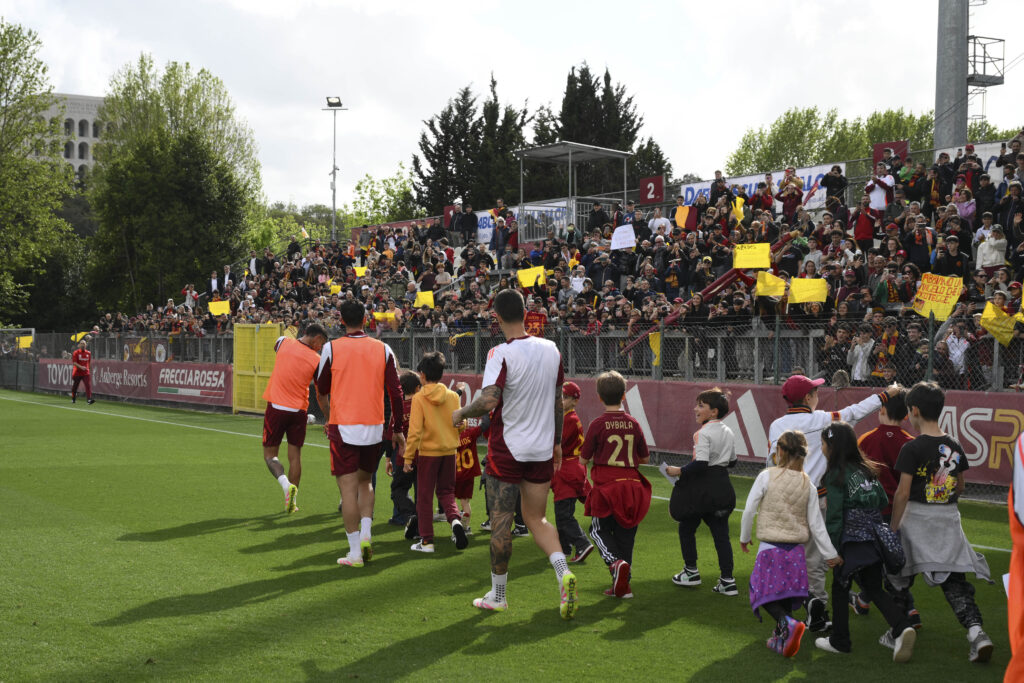 allenamento a porte aperte tre fontane 17 aprile 2025 LUC_6096