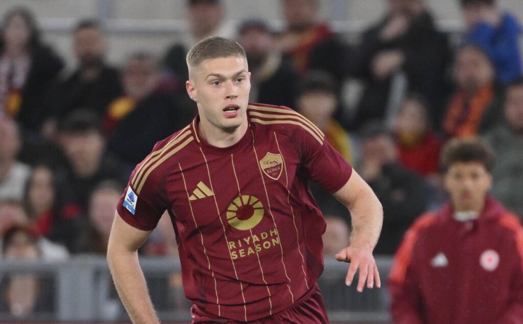 dovbyk AS Roma v Verona - Serie A