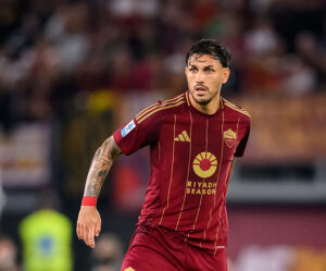 Paredes Roma Milan