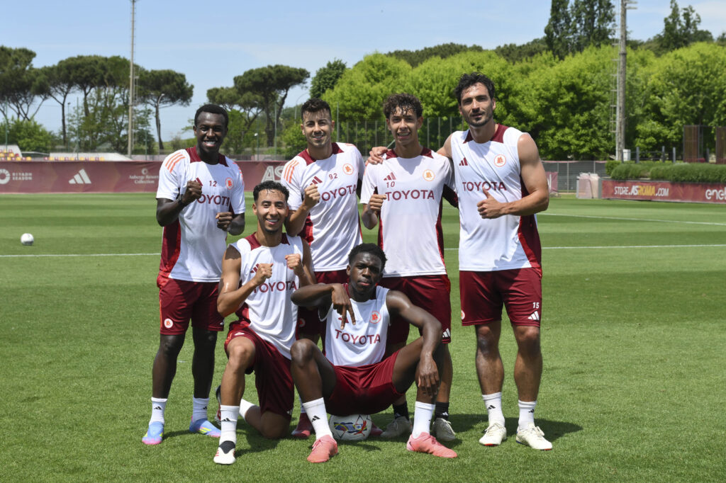 Hummels Saud Gourna-Douath Salah-Eddine El Shaarawy Graziani AS Roma Training Session