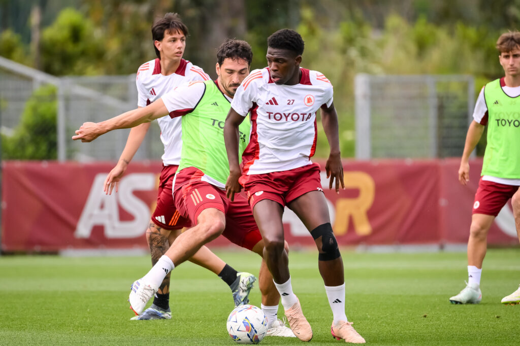 Hummels Gourna-Douath AS Roma Training Session