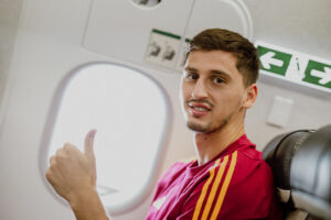 AS Roma Travel To Kaiserslautern kumbulla fiumicino