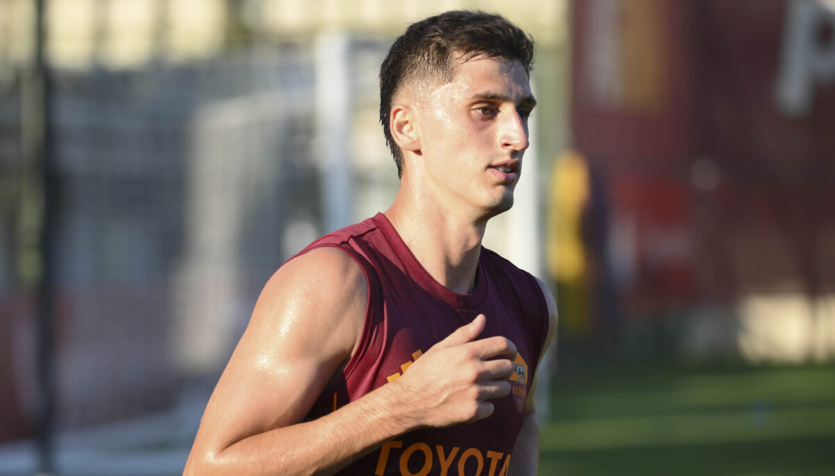 kumbulla AS Roma Training Camp