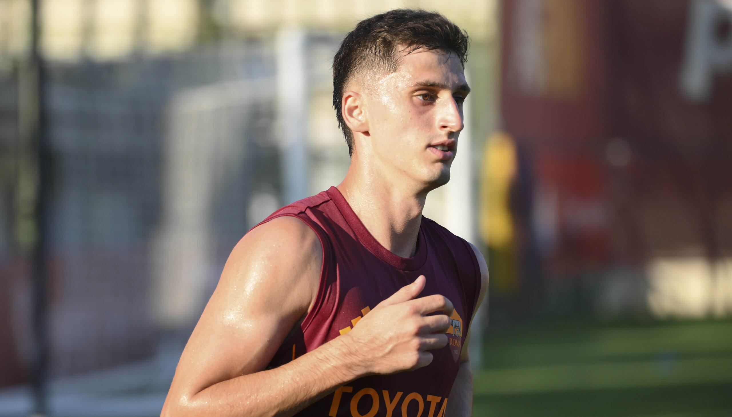 kumbulla AS Roma Training Camp