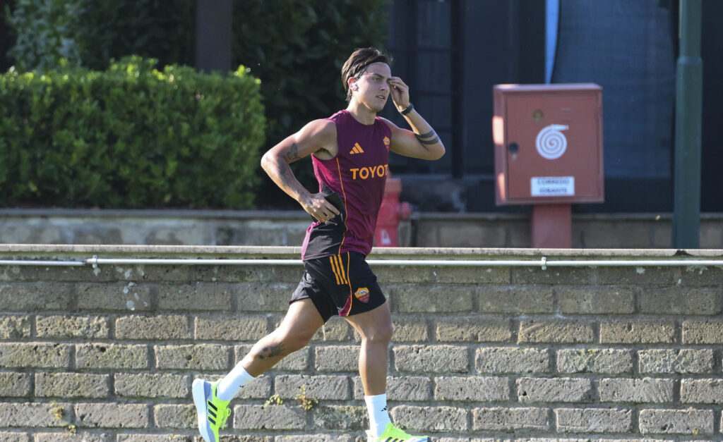 dybala AS Roma Training Camp