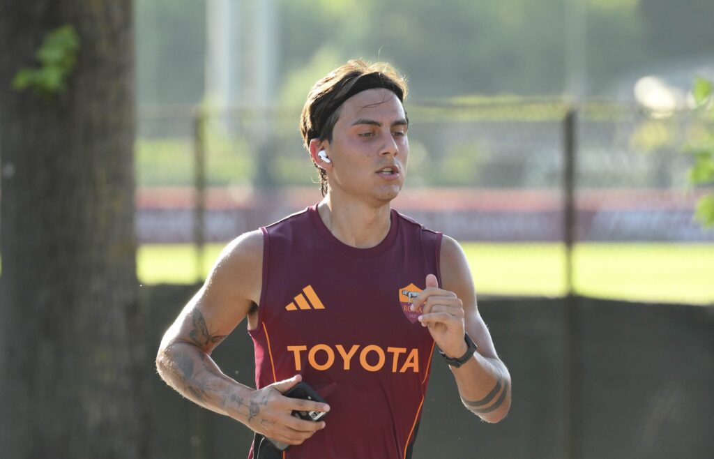 dybala AS Roma Training Camp