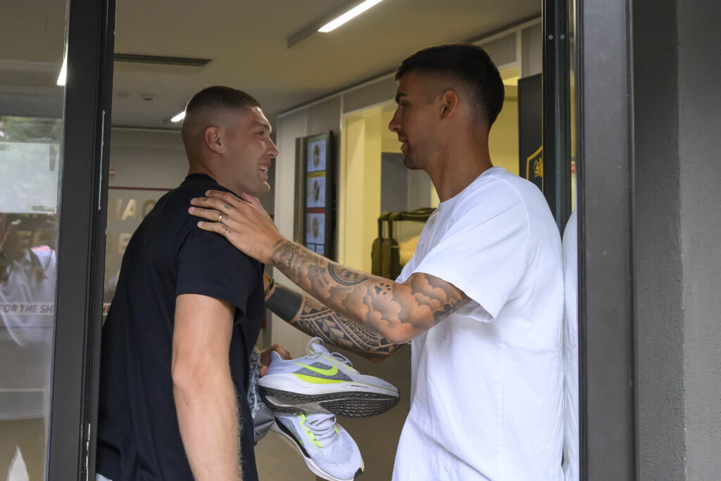 dovbyk mancini AS Roma Training Camp