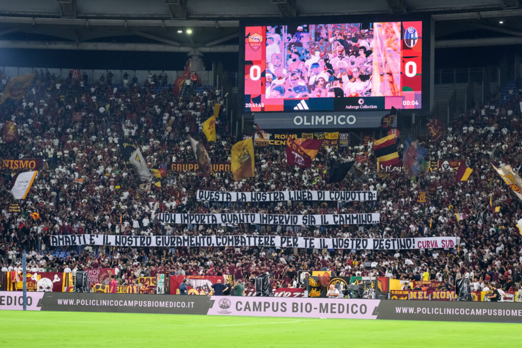 Curva Sud AS Roma v Bologna FC 1909 - Serie A