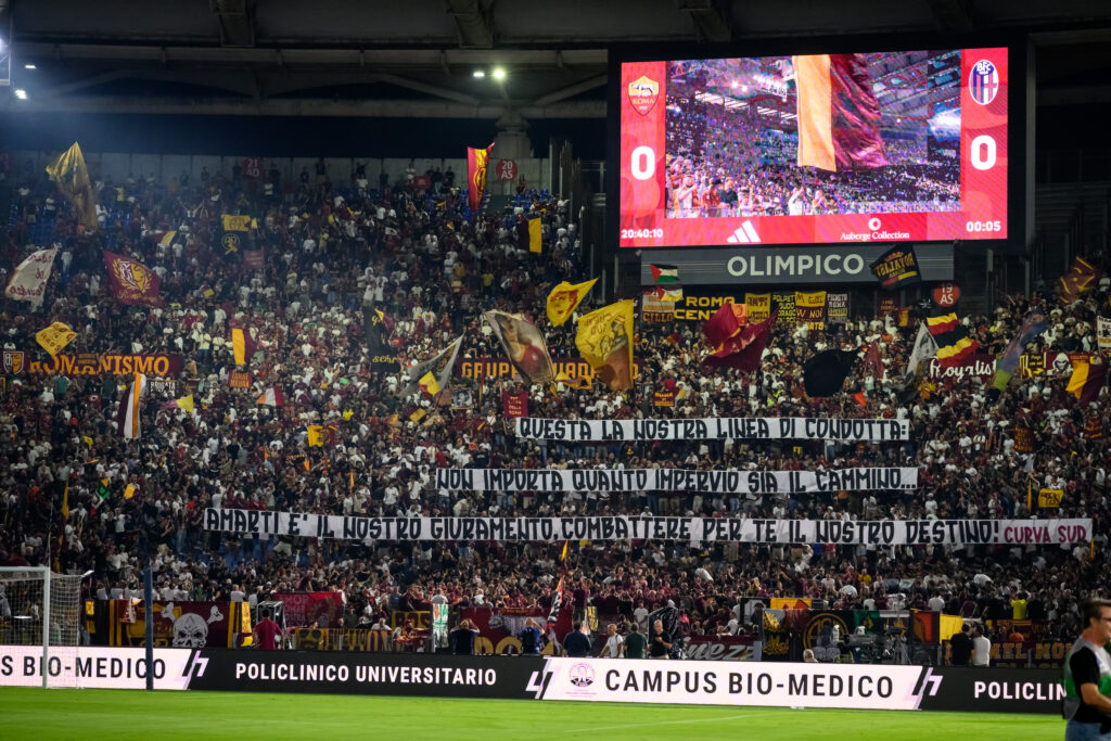 Curva Sud AS Roma v Bologna FC 1909 - Serie A