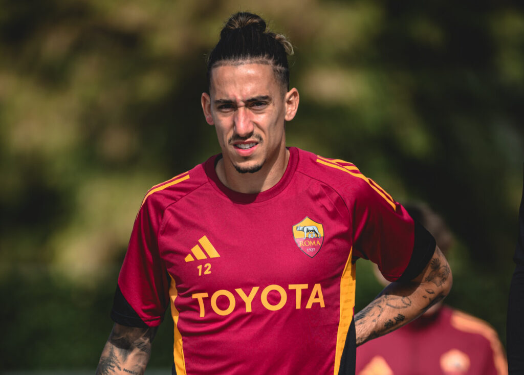Tsimikas AS Roma Training Session