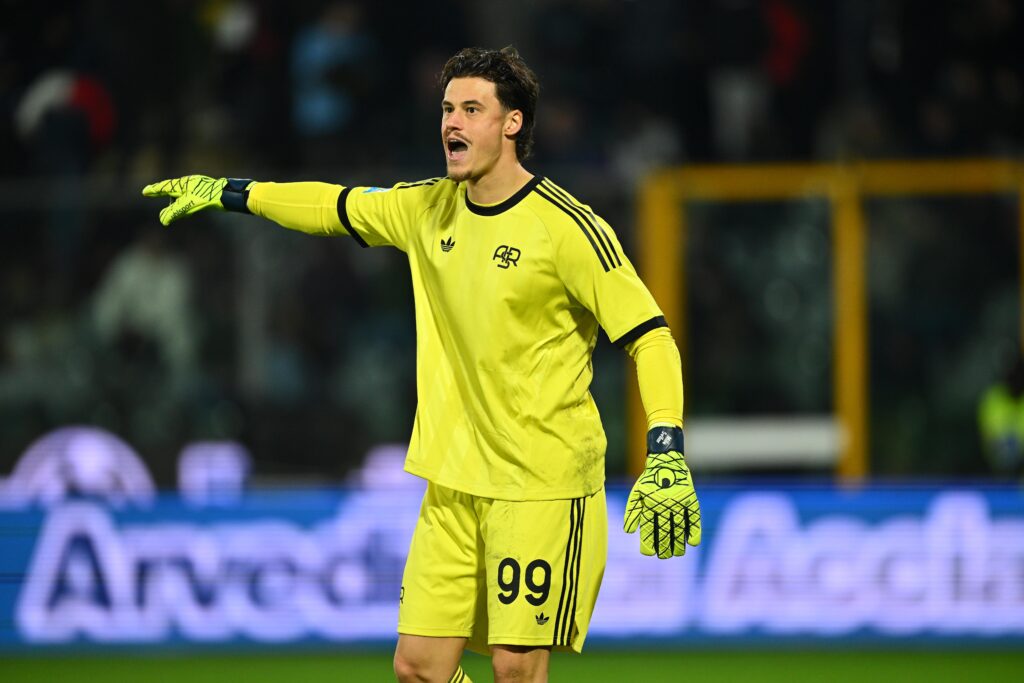 svilar US Cremonese v AS Roma - Serie A