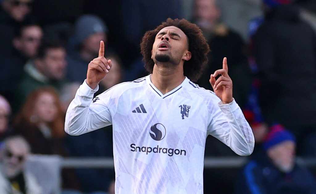 zirkzee Crystal Palace v Manchester United - Premier League