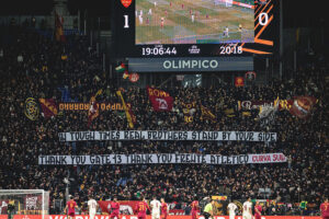 striscione gemellaggio atletico roma Midtjylland