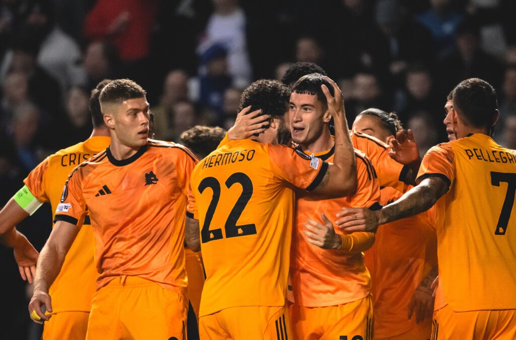 esultanza soulé Rangers FC v AS Roma - UEFA Europa League 2025/26 League Phase MD4