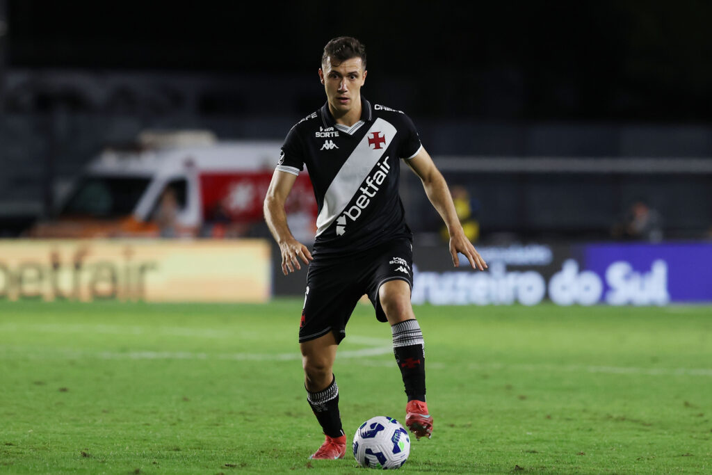 Vasco Da Gama v Gremio - Brasileirao 2025