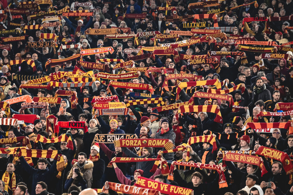 Tifosi AS Roma v Como 1907 - Serie A