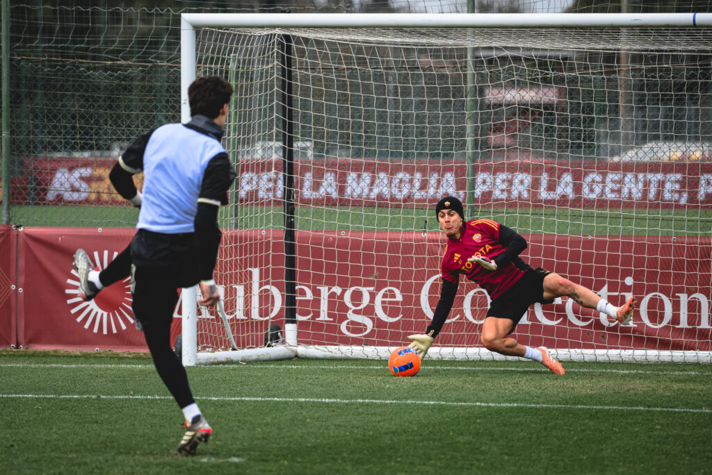 Dybala AS Roma Training Session