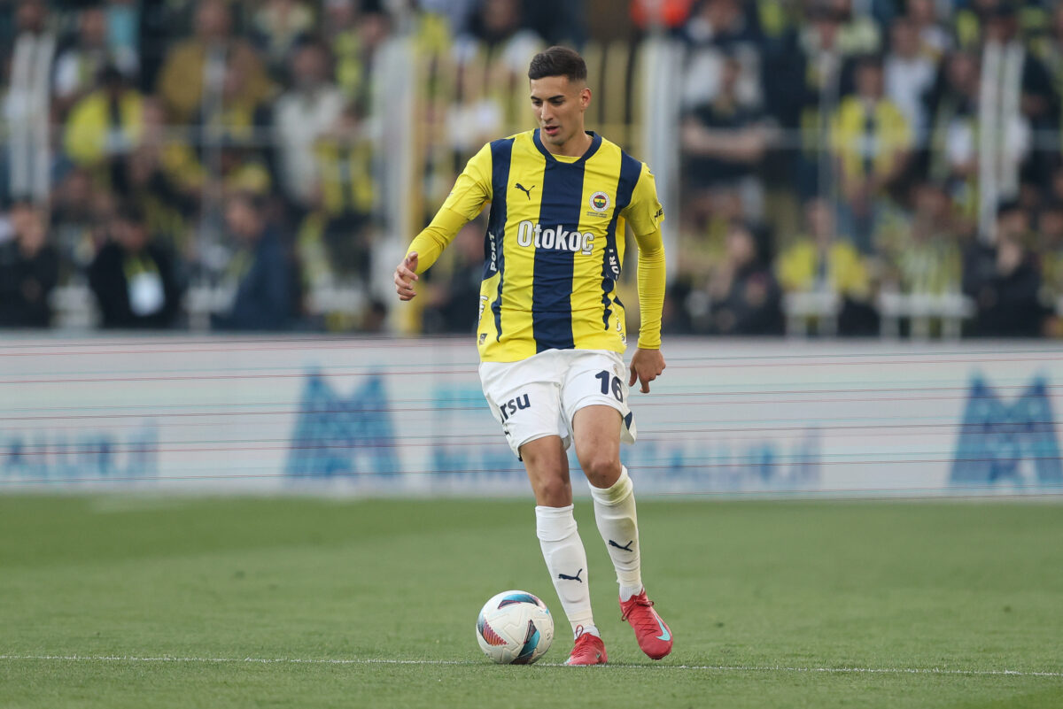 Fenerbahce v Besiktas - Turkish Super League