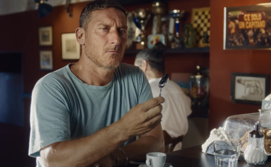 Totti, con la Roma nuovi contatti per il centenario